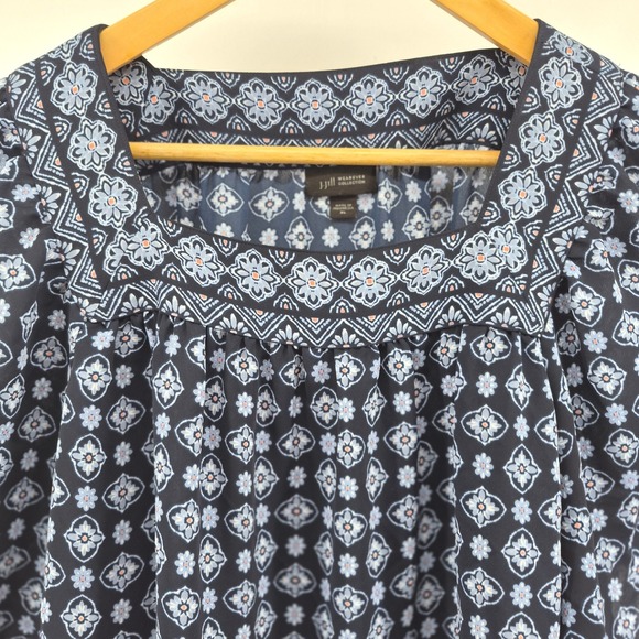 J. Jill Wearever Navy Blue Medallion Square Neck Blouse XL Travel Minimalist - Picture 3 of 11